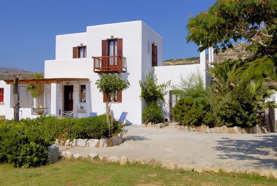 huize mantalena eros in girismata op skyros_1.jpg