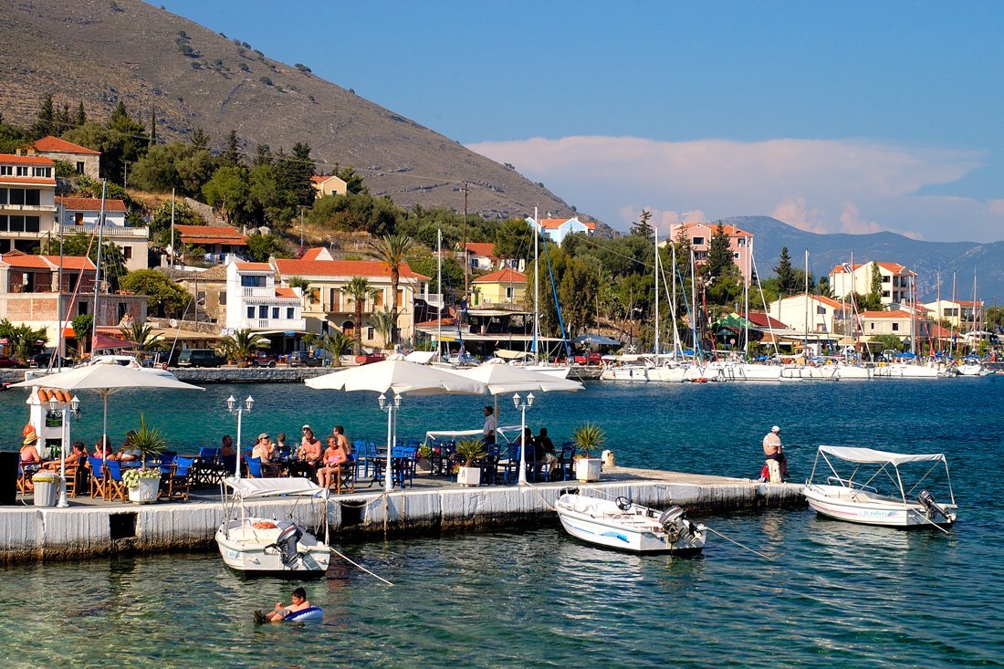 het dorp agia effimia op kefalonia