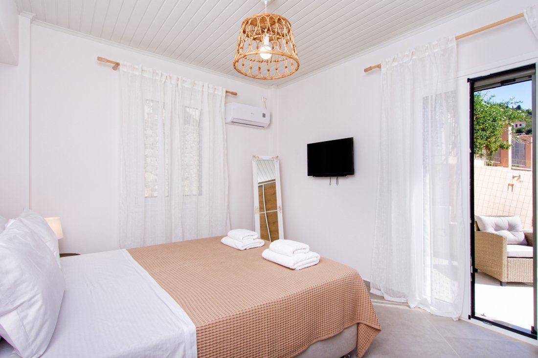 it_aelia_apt2_2-5_25_bk_ei (25).jpg