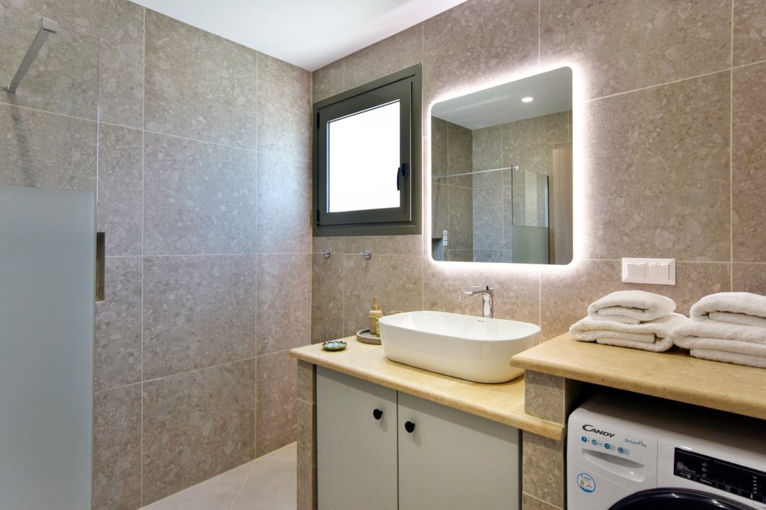 it_aelia_apt2_2-5_25_bk_ei (24).jpg