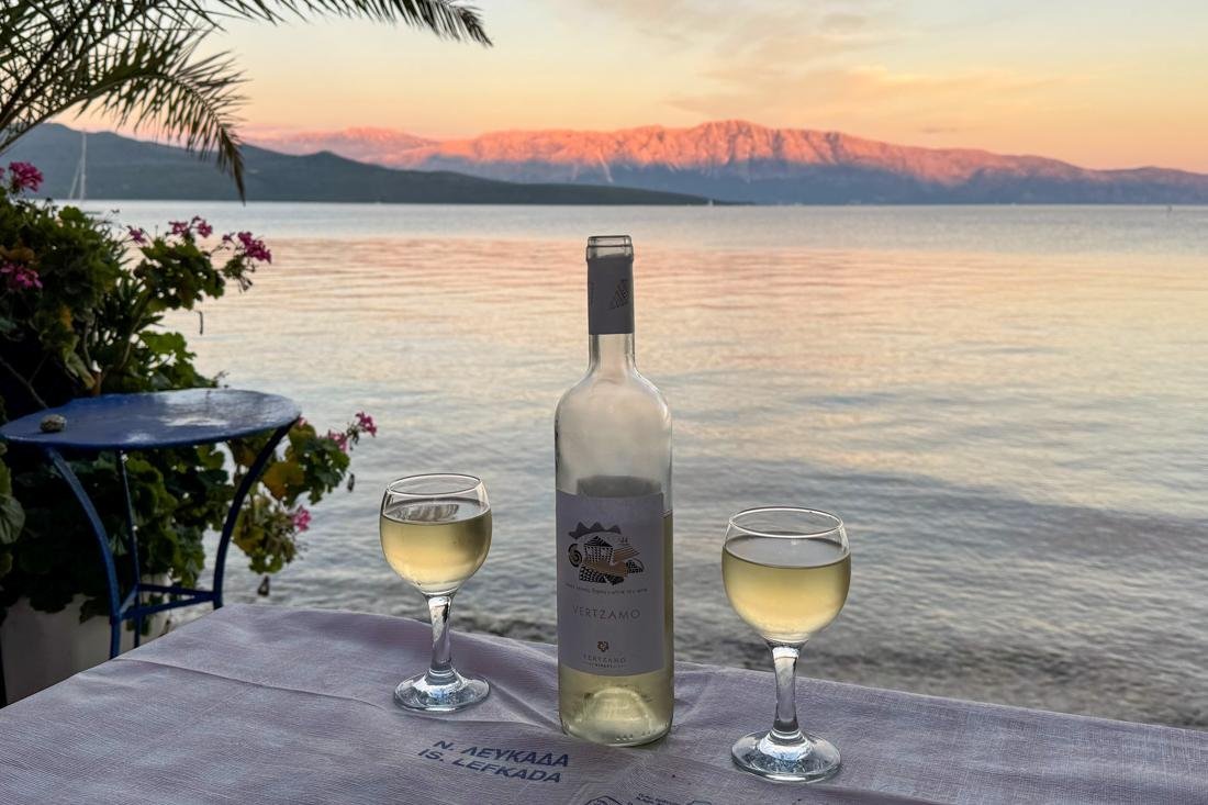 24003757_LF_Nikiana_CH_25_FW (6).jpg