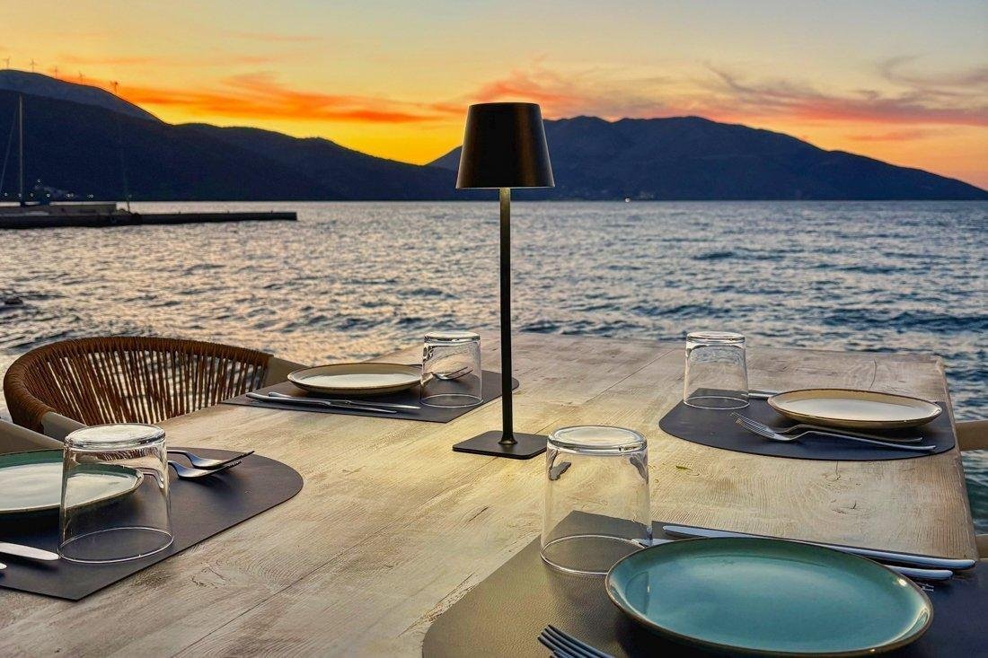 Aan tafel in Kefalonia