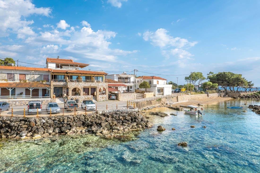 huize halikoura, stoupa in peloponnesos