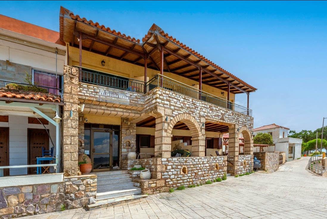 huize halikoura, stoupa in peloponnesos