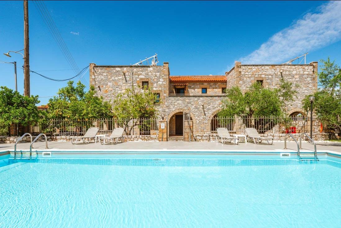 io villas, stoupa in peloponnesos