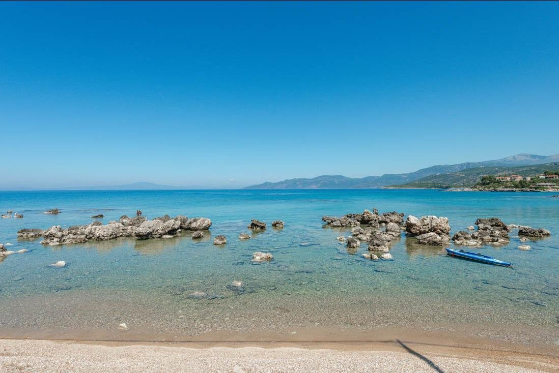huize halikoura, stoupa in peloponnesos